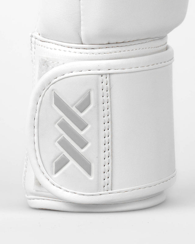 Luvas de boxe Caged Shadow – Branco/Branco