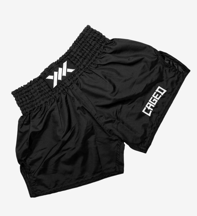 Caged Muay Thai shorts Classic – Sort/Hvid
