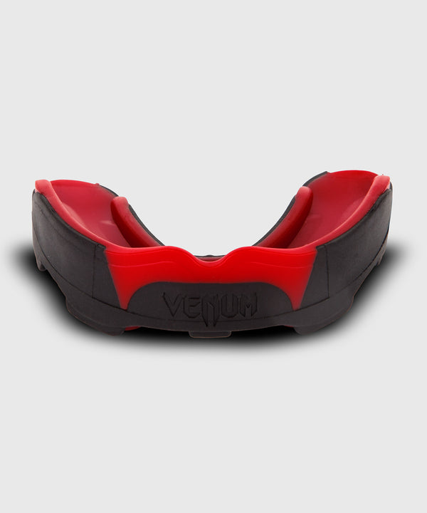 Venum Mundschutz Predator – Schwarz/Rot
