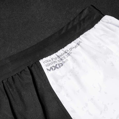 Spodenki Muay Thai Phantom Athletics Fusion – Czarne/Białe