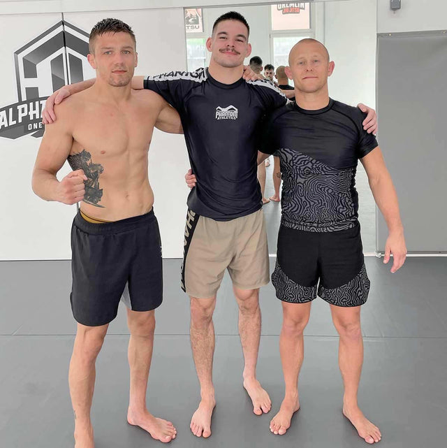 Spodenki MMA Phantom Athletics EVO Apex – Piaskowe