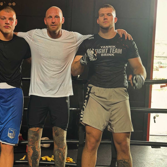 Spodenki MMA Phantom Athletics EVO Apex – Piaskowe