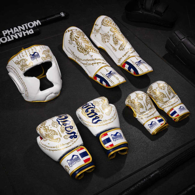 Luvas de sparring MMA Phantom Athletics Muay Thai – Branco/Ouro