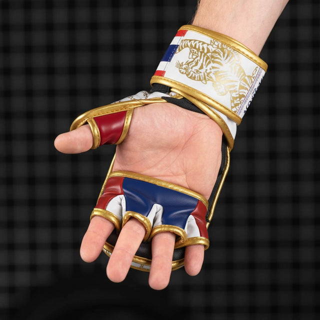 Luvas de sparring MMA Phantom Athletics Muay Thai – Branco/Ouro