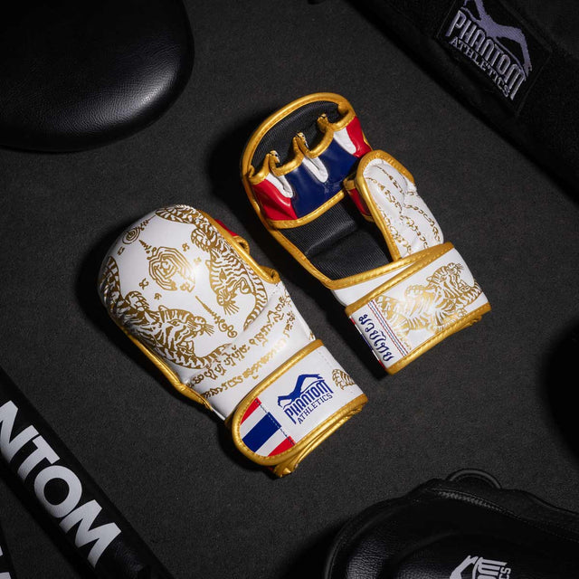 Luvas de sparring MMA Phantom Athletics Muay Thai – Branco/Ouro