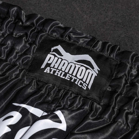 Pantalones de Muay Thai Phantom Athletics Sak Yant - Negro