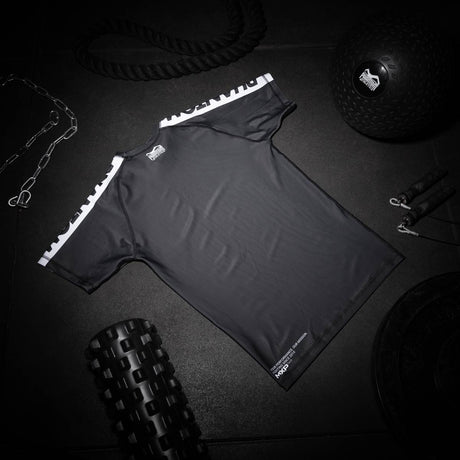 Rashguard Phantom Athletics EVO Apex Manga Curta – Preto
