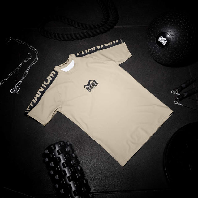Phantom Athletics Rashguard EVO Apex Kurzarm – Sand