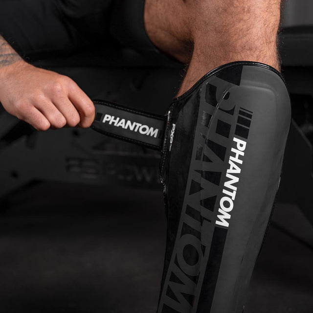 Tibiere Phantom Athletics APEX Striking – Negru/Gri