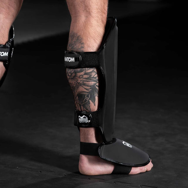Tibiere Phantom Athletics APEX Striking – Negru/Gri
