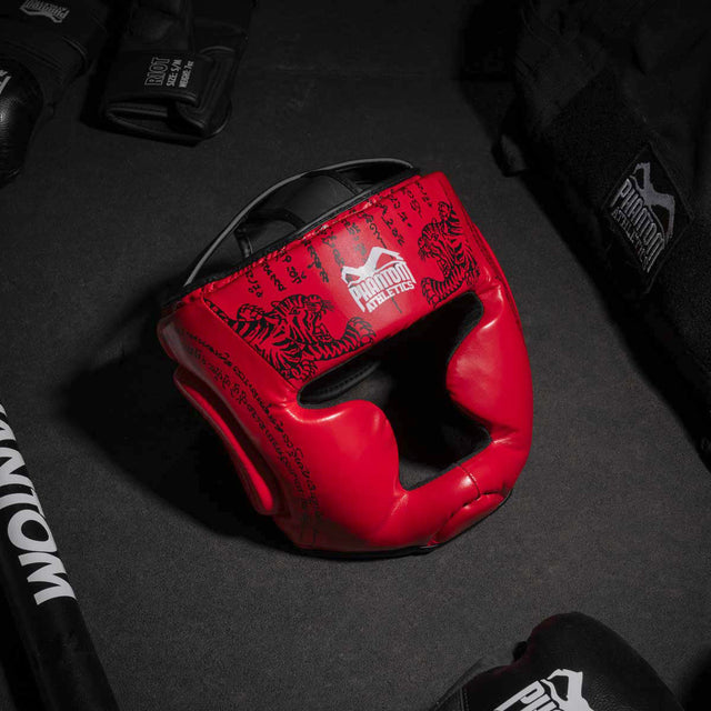 Cască de box Phantom Athletics Muay Thai – Roșu