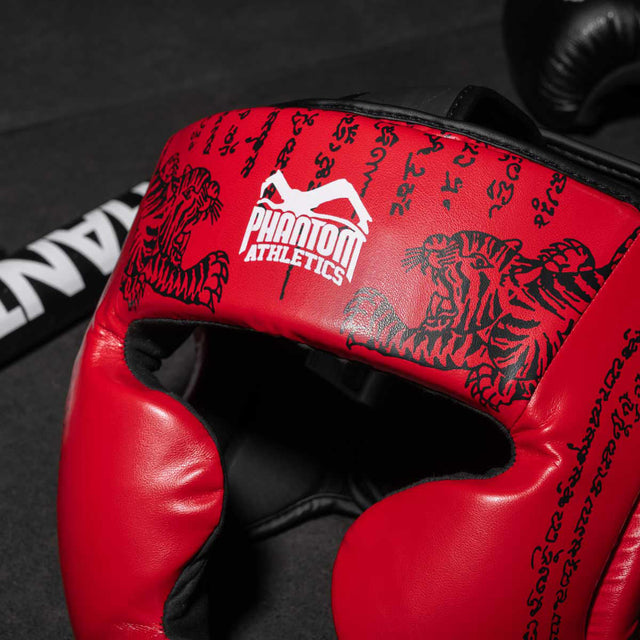 Cască de box Phantom Athletics Muay Thai – Roșu