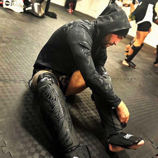 Paratibie Muay Thai Phantom Athletics – Nero