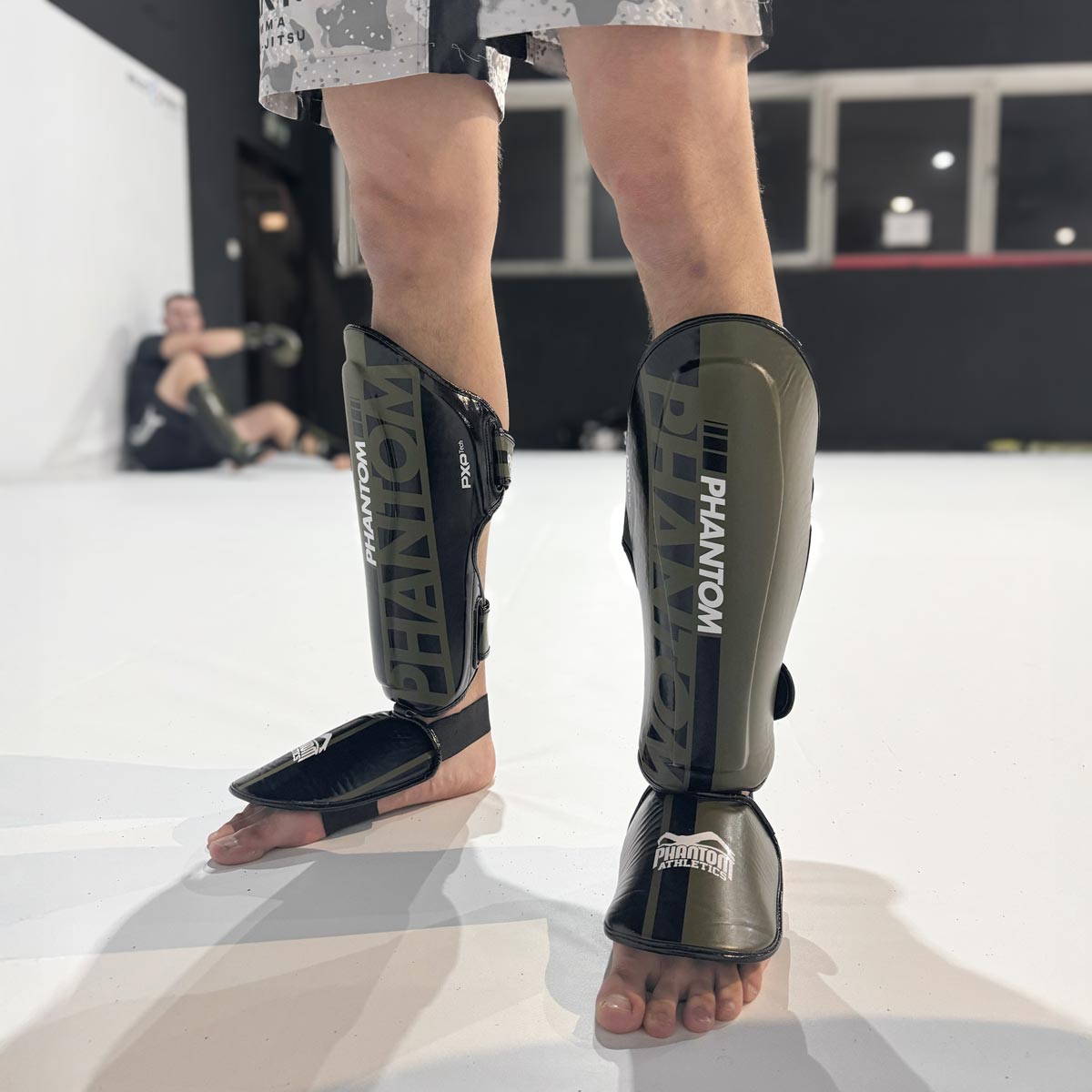 Paratibie Phantom Athletics APEX Striking – Army