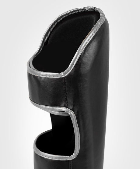 Venum Scheenbeschermers Kickboks Challenger - Zwart/Zilver