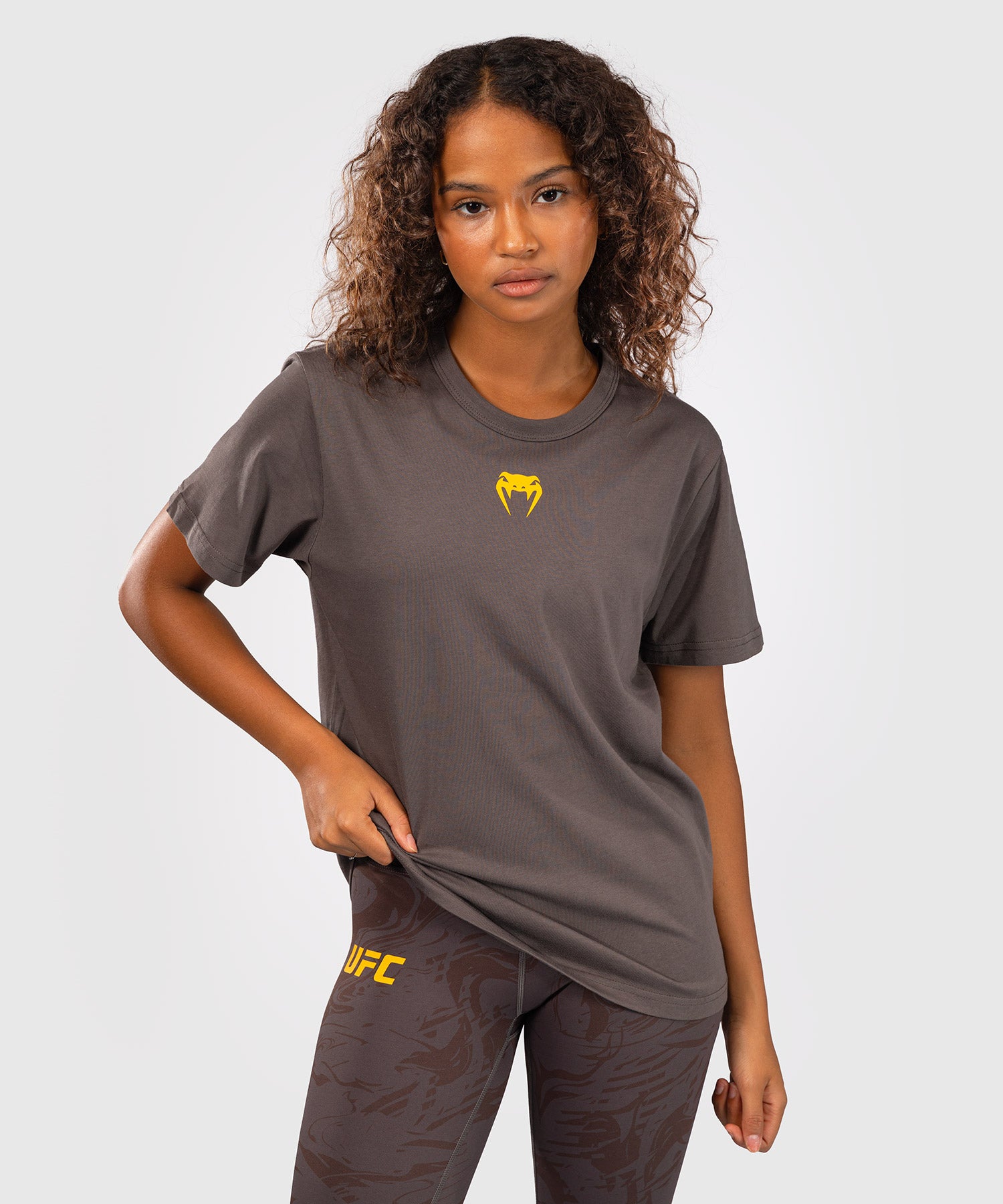 Venum UFC T-Shirt til kvinder Fusion Fight Week – Brun