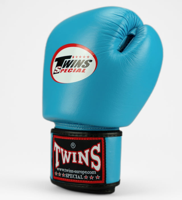 Gants de boxe Twins BGVL3 – Bleu clair