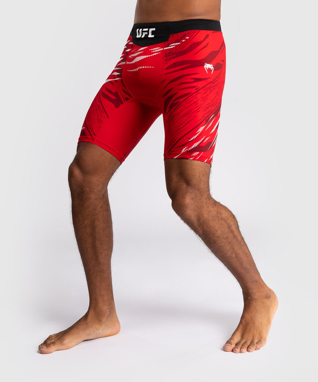 Venum UFC Vale Tudo Fight Night Fusion Shorts – Rot