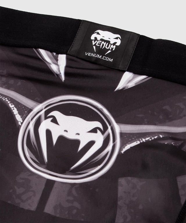Venum Kompressionsshorts Gladiator 3.0 – Schwarz/Grau/Weiß