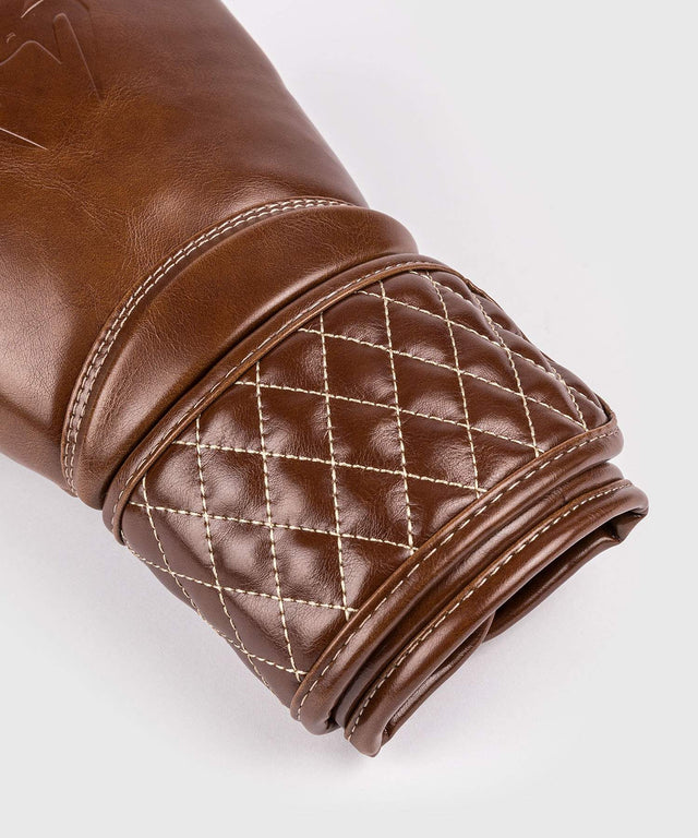Venum Impact Classic Boxhandschuhe – Shiny Havana