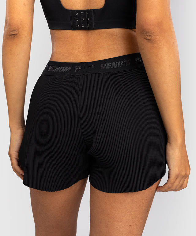Venum Training Shorts Flowfit – Schwarz