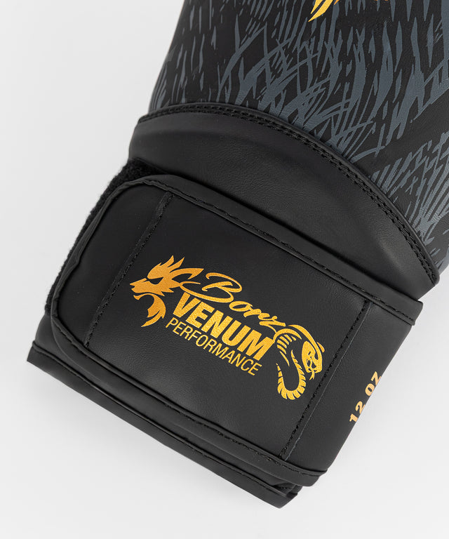 Gants de boxe Venum x Chimaev – Noir/Or