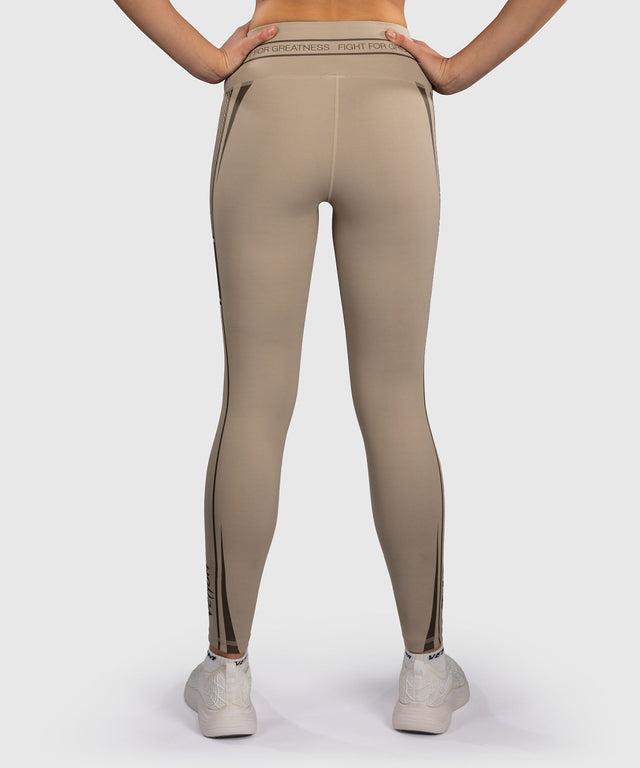 Pantaloncini a compressione Venum UFC Unity da donna – Sabbia