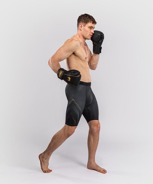 Pantaloncini a compressione Venum Streamline – Nero/Oro