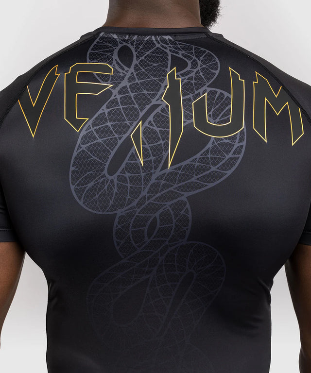 Venum Rashguard Kurzarm Serpenti – Schwarz