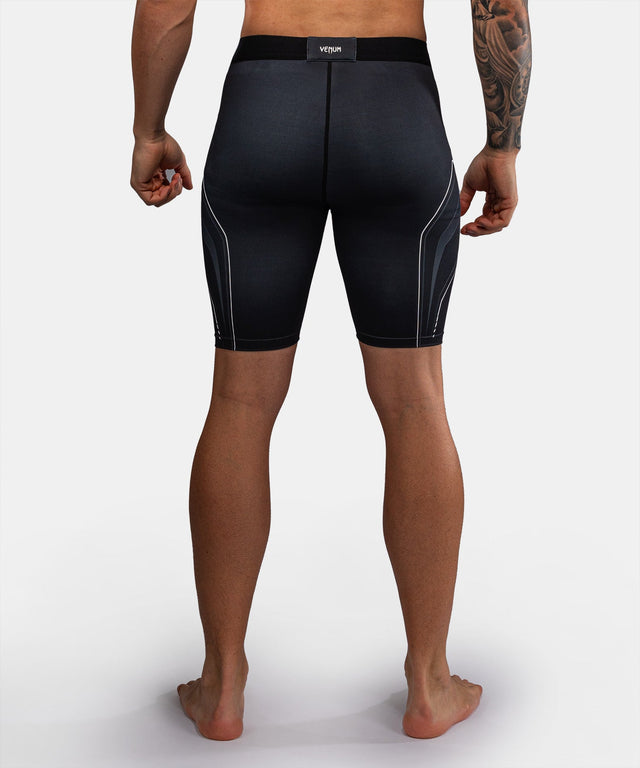 Shorts de compression Venum Streamline – Noir/Blanc