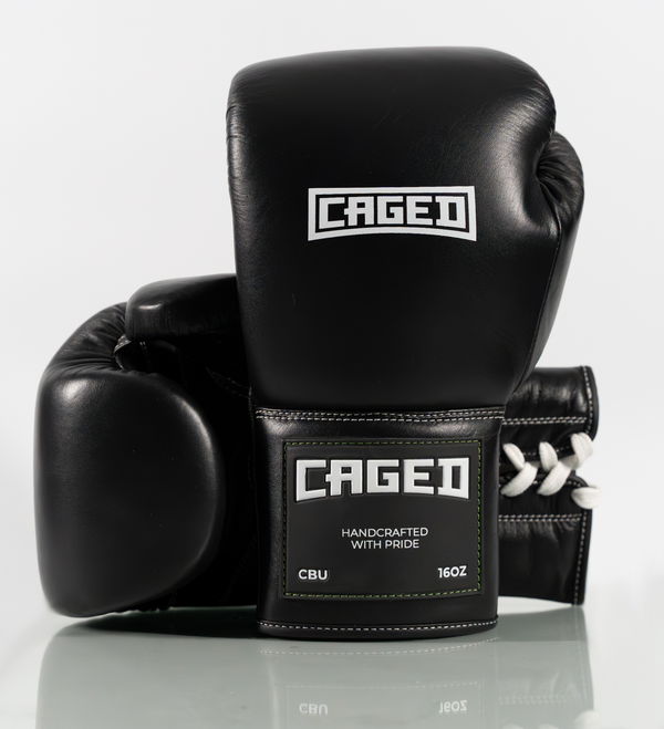 Caged Boksehandsker 'X Series' Snørebinding - Sort/Hvid