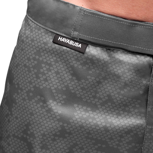 Hayabusa MMA-shorts Hex Mid-Thigh - Grå