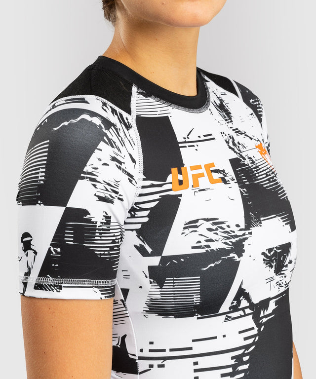 Venum UFC Rashguard Zenith Dames - Wit