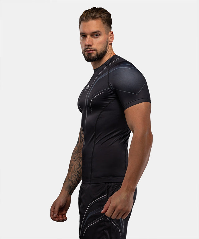 Venum Rashguard Streamline Korte Mouwen – Sort/Hvid