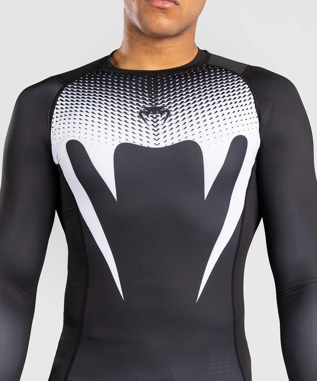 Rashguard bez Gi Venum – dlouhé rukávy – Černá/Bílá