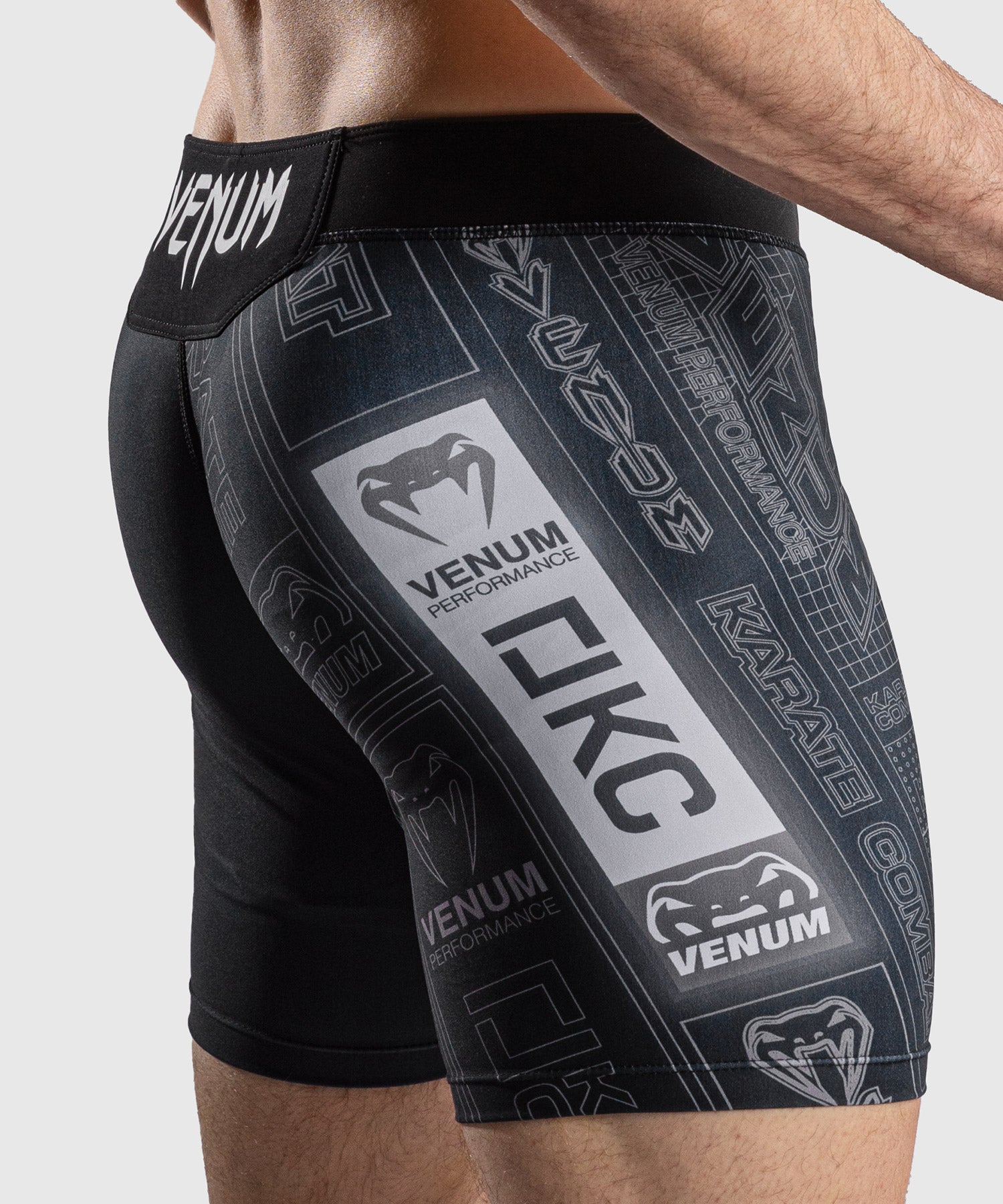 Venum Compression Shorts Karate Combat – Black/Grey