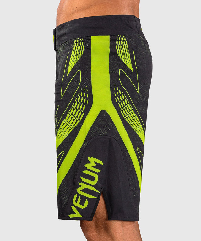 Venum MMA-shorts Amazonia Reborn – Sort/Grøn
