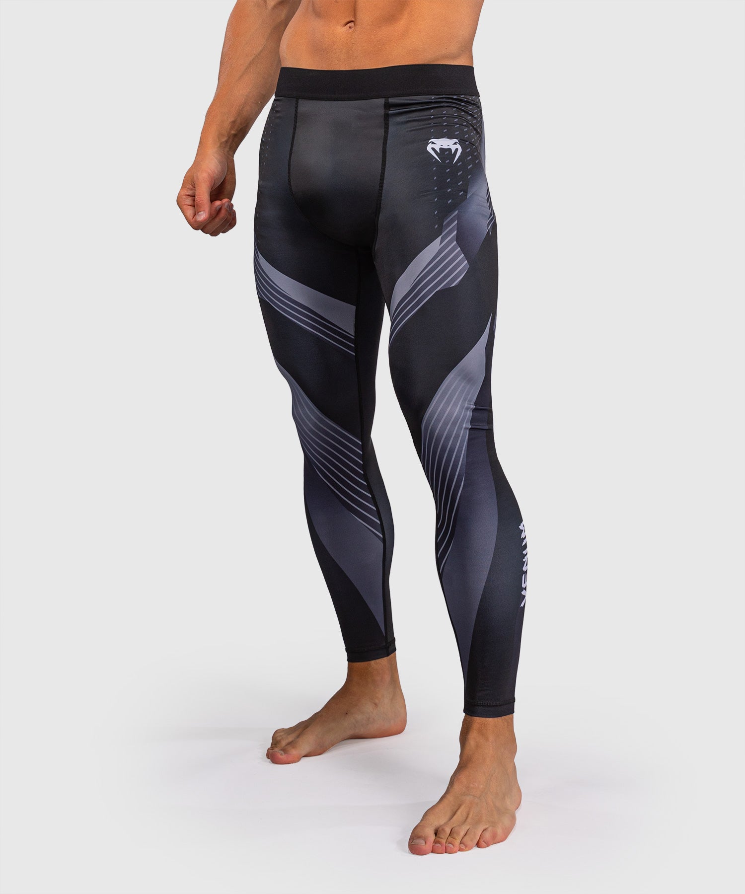 Pantaloncini a compressione Venum No-Gi 6.0 – Nero/Bianco