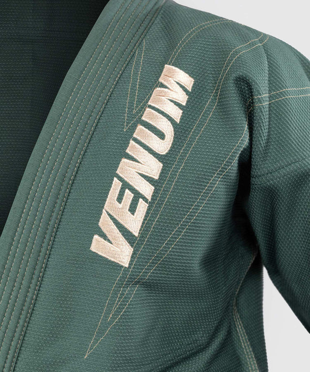 Kimono BJJ Venum Elite 5.0 – 450 – Verde pădure