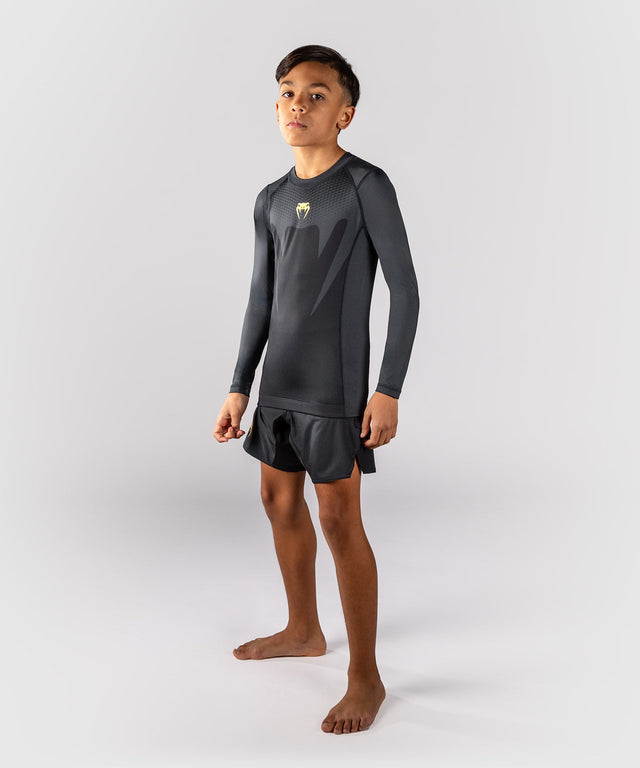 Rashguard Venum Attack cu mâneci lungi copii – Negru/Aur