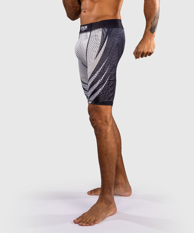 Venum Compression Shorts Galactic 3.0 – Off-white/Black
