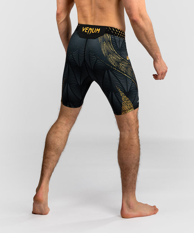 Venum UFC MMA-shorts Zenith - Champion