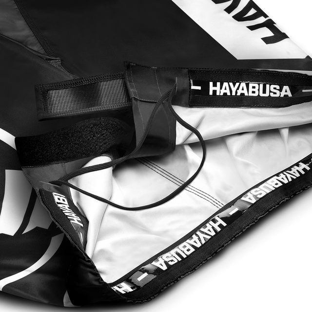 Pantaloncini MMA Hayabusa Icon Lang – Nero/Bianco