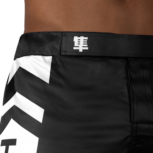 Pantaloncini MMA Hayabusa Icon Lang – Nero/Bianco