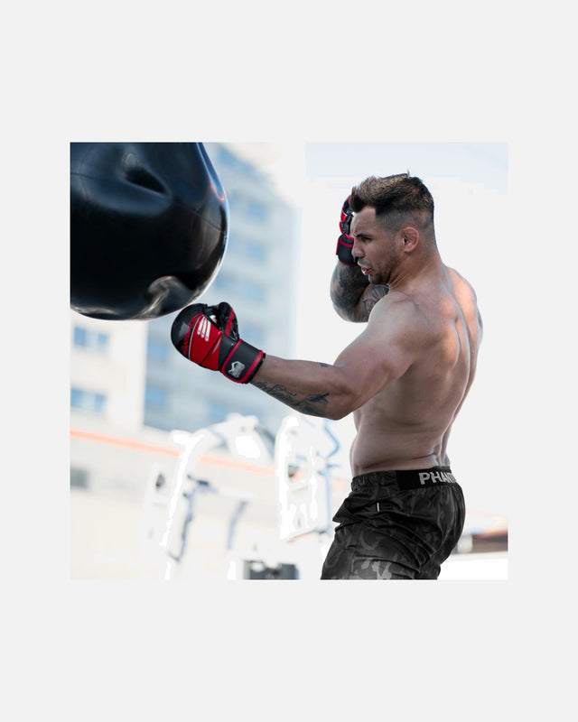 Phantom Athletics MMA-handsker Raider - Rød/Sort Camo