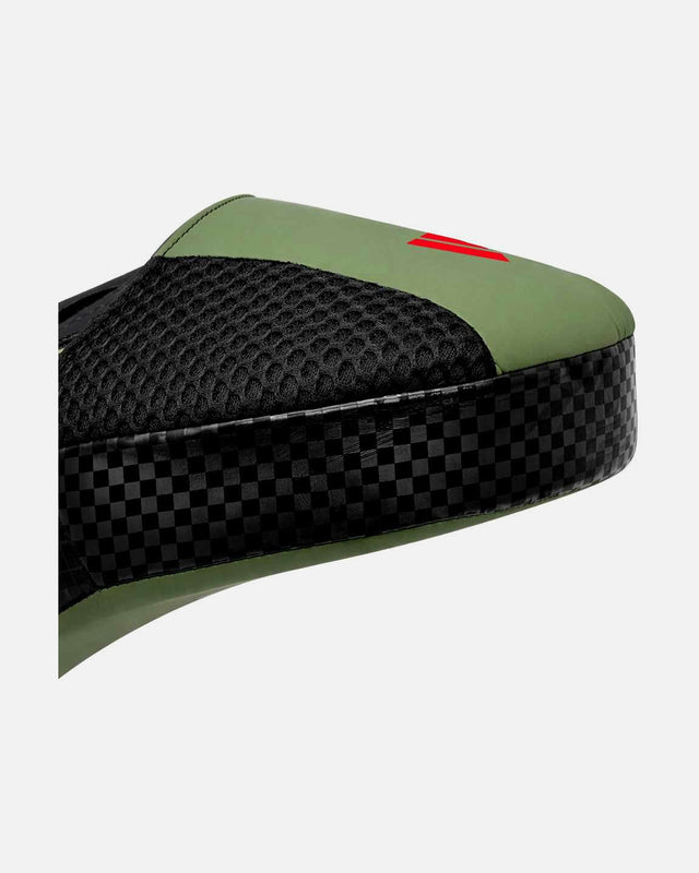 Colpitori da boxe Adidas Combat 50 – Verde/Rosso