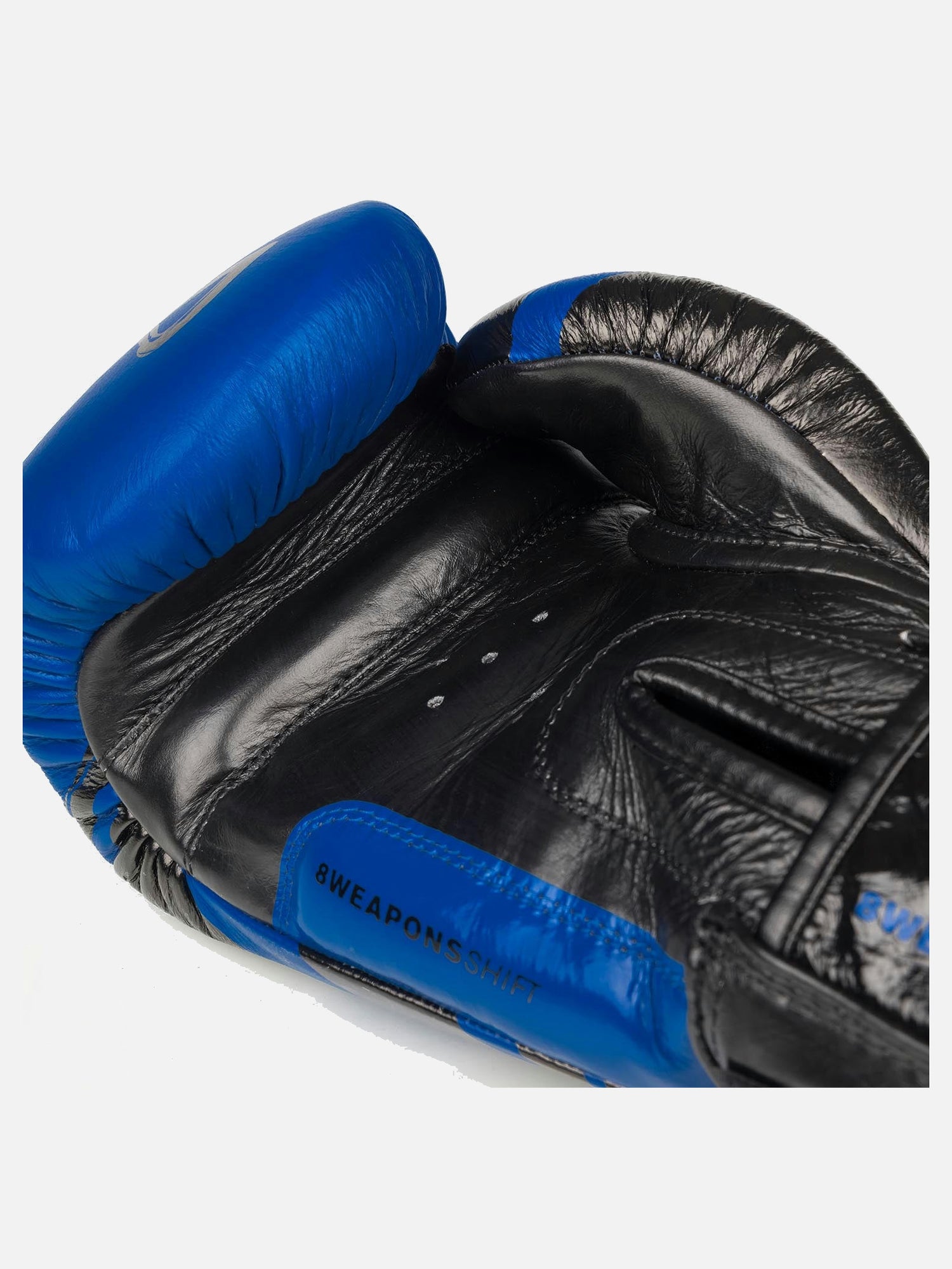 8 WEAPONS Boxhandschuhe Shift – Blau/Schwarz