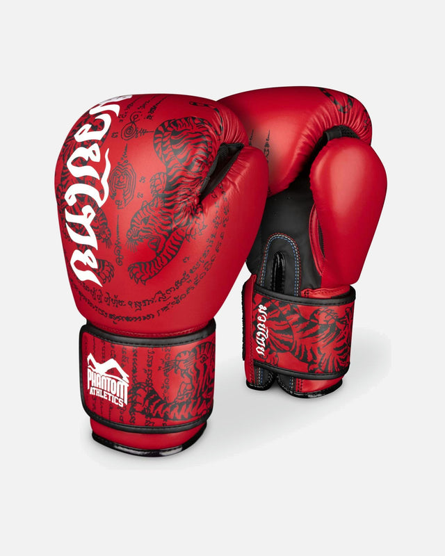 Boxerské rukavice Phantom Athletics Muay Thai – Červené