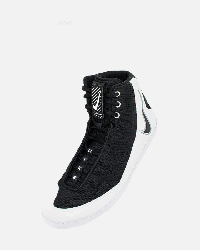 Nike Ringerschuhe Inflict 4 – Schwarz/Weiß