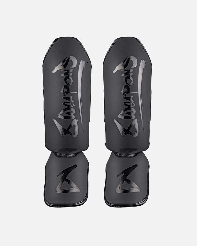 8 WEAPONS Schienbeinschoner Unlimited 2.0 – Schwarz
